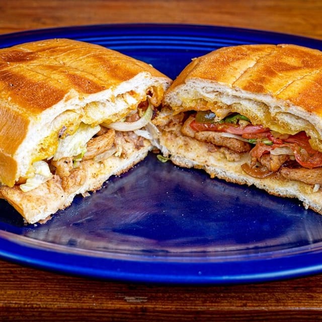 Chicken/Pollo Torta.