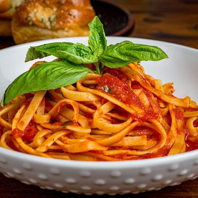 Linguine Pasta with Pomodoro Sauce.