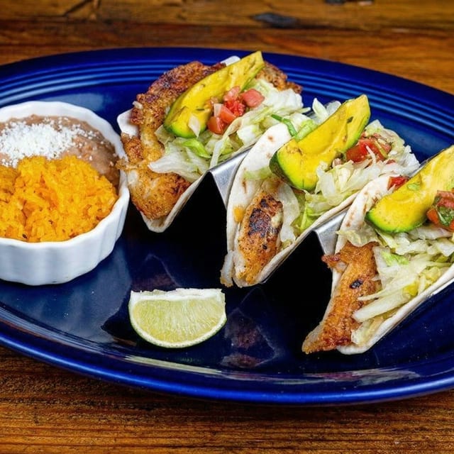 Fish/Pescado Taco.